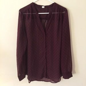 Old Navy sheer Diamond Pattern button up Top